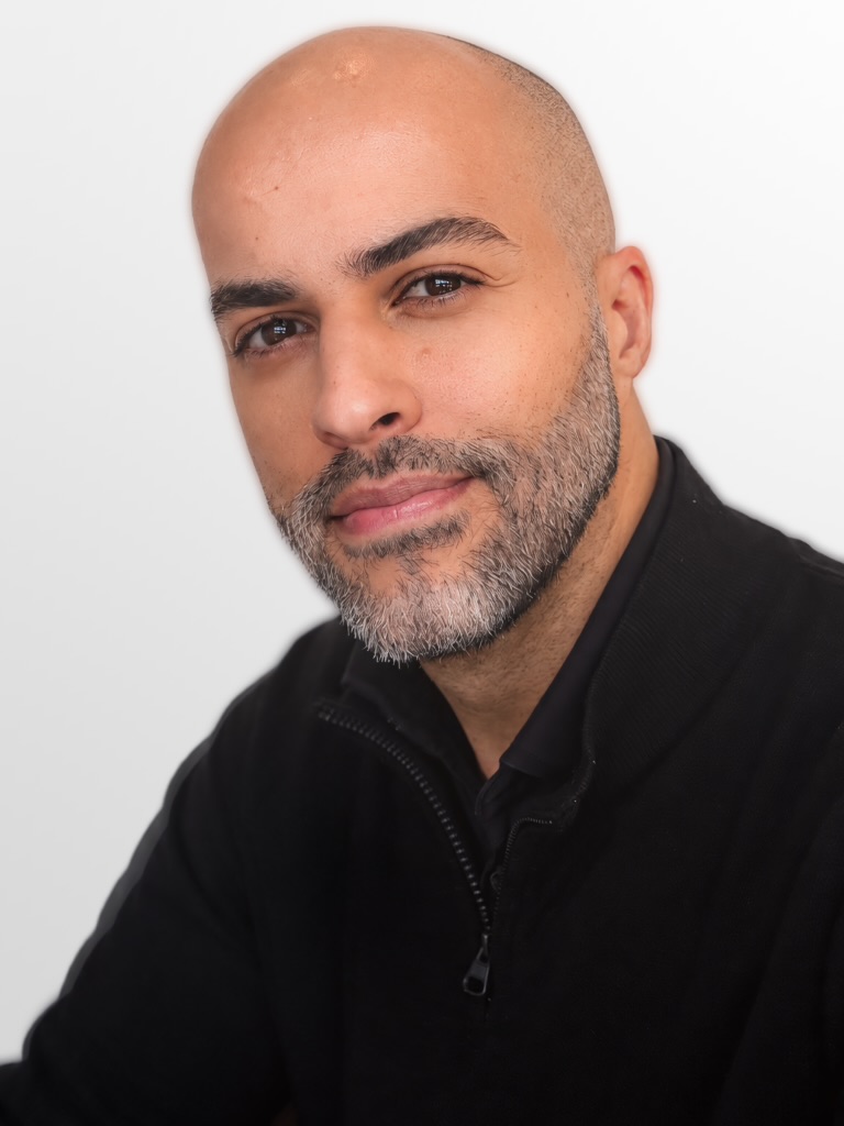 Carlos, criador e numerólogo da Aiter